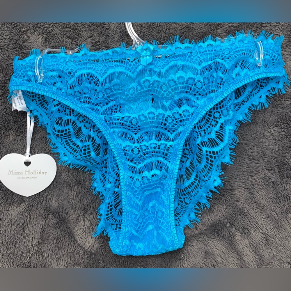Mimi Holliday Bisou Bisou Gooseberry Keyhole Brief